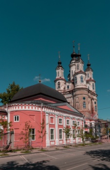 Храм во имя святых бессребреников Космы и Дамиана в Калуге