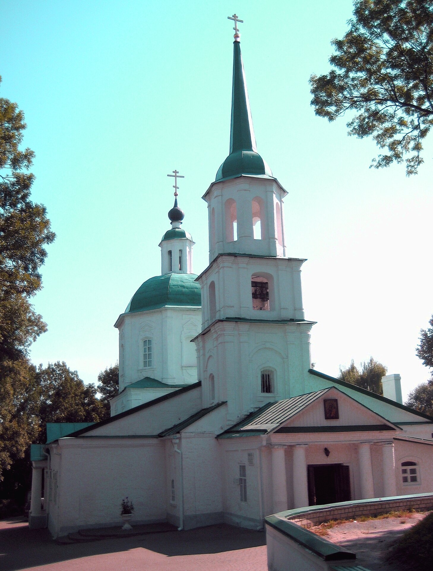 Храм Тихвинской иконы Божией Матери в Брянске