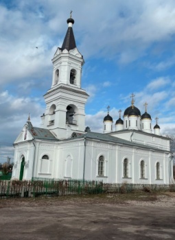 Храм Троицы Живоначальной (Белая Троица) в Твери
