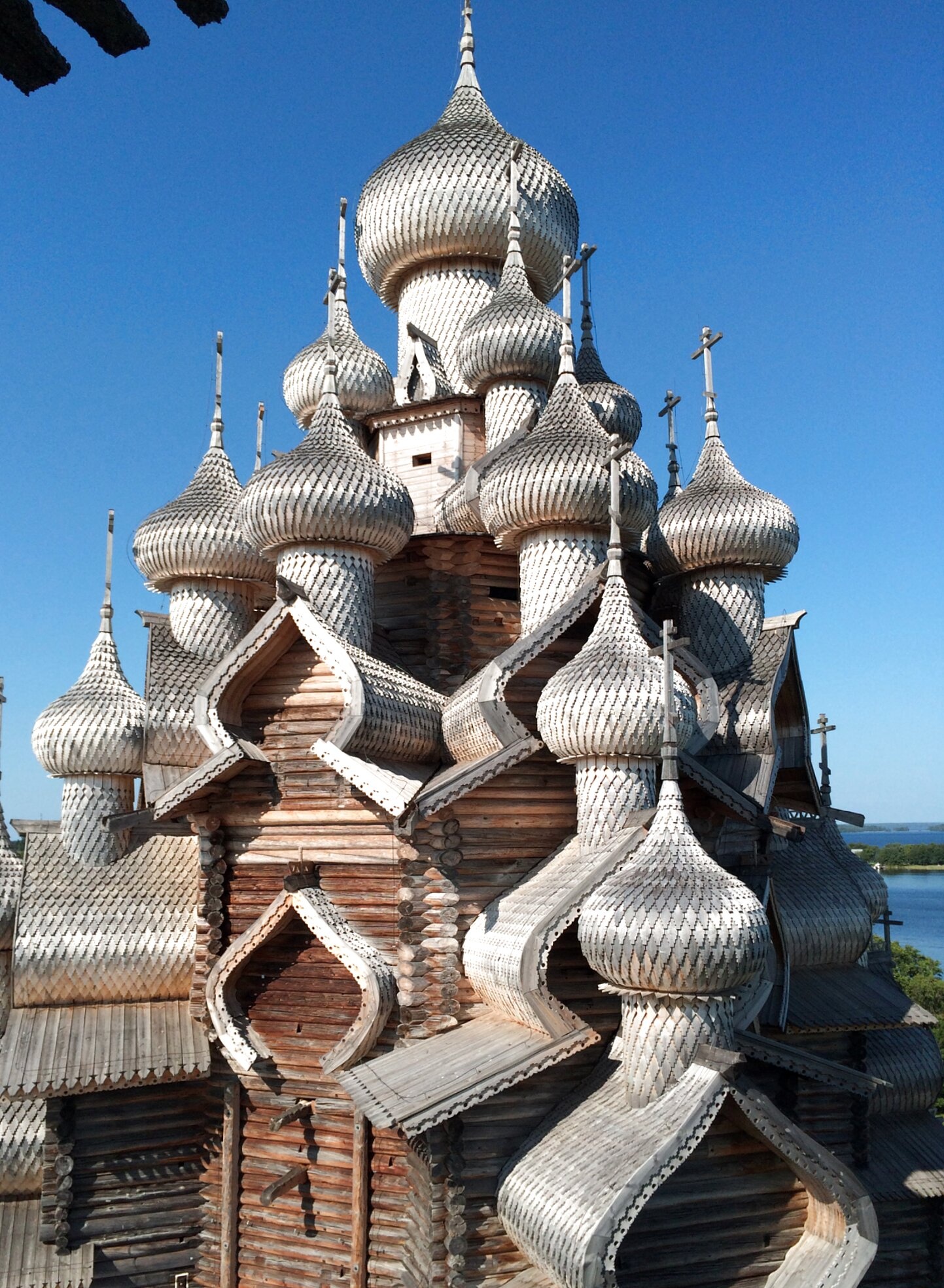 Преображенская церковь на острове Кижи