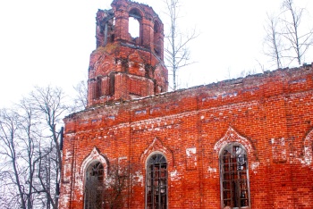 Спасо-Преображенская церковь в селе Сухаренки