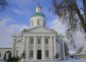 Троицкая церковь в городе Кондрово
