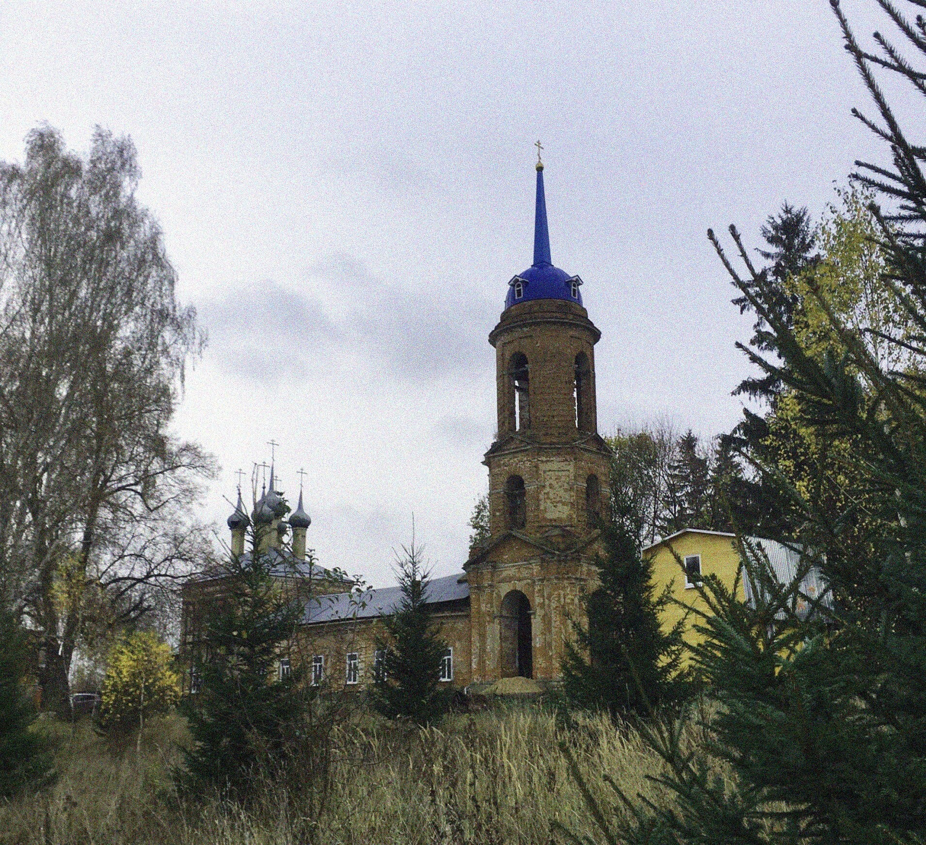 Покровский храм в селе Алешня
