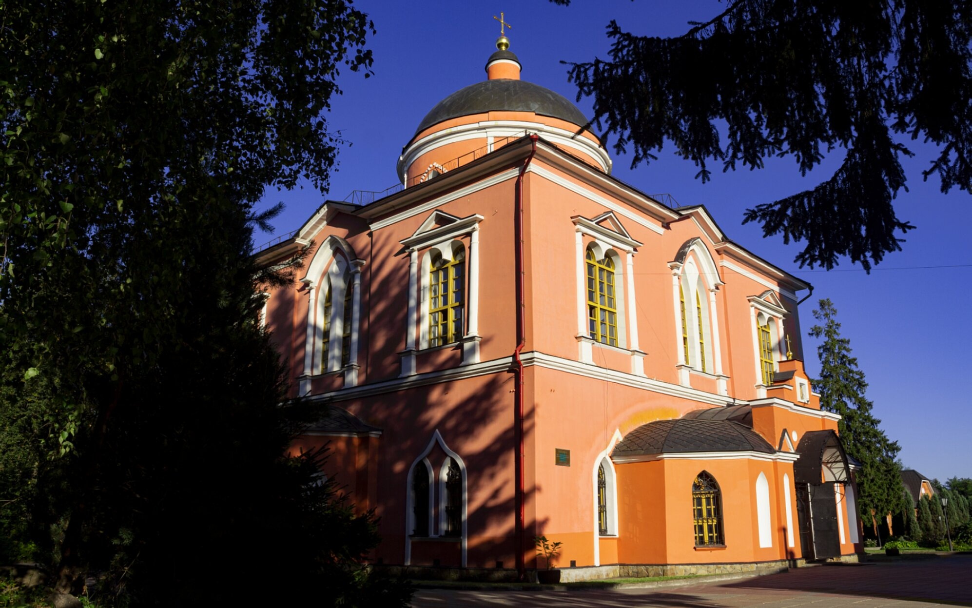 Никольская церковь в Ржавках