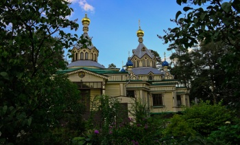 Троицкая церковь в поселке Удельная