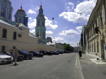 Фотография Богоявленского кафедрального собора в Елохове в Москве