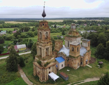 Христорождественский храм в селе Щелканово