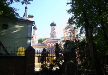 Храм иконы Божией Матери Скоропослушница на Ходынском поле