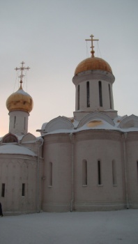 Троицкий собор Троице-Сергиевой лавры в зимнем убранстве
