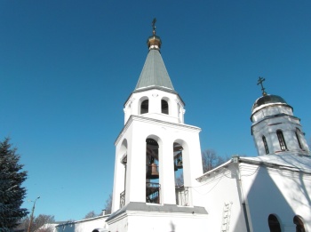 Свято-Успенский мужской монастырь в Новомосковске