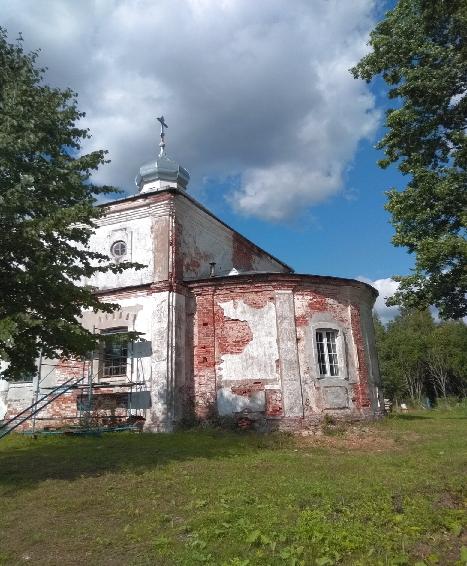Часовня Тихвинской иконы Божией Матери в деревне Стегново