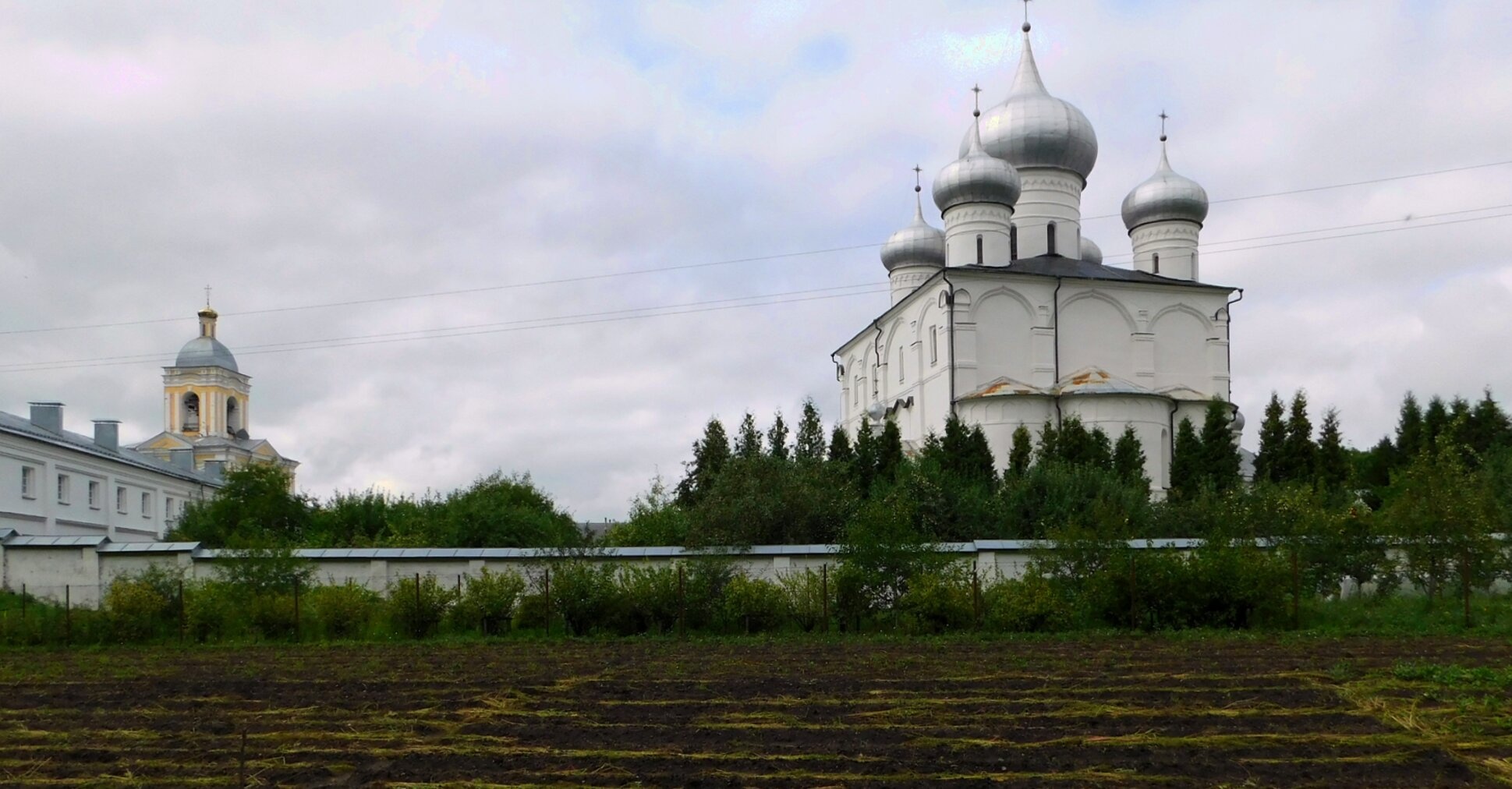 Спасо-Преображенский Варлаамо-Хутынский женский монастырь