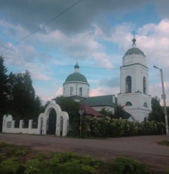 Церковь Троицы Живоначальной в селе Троице-Сельцы