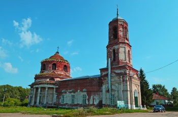 Христорождественская церковь в селе Истье