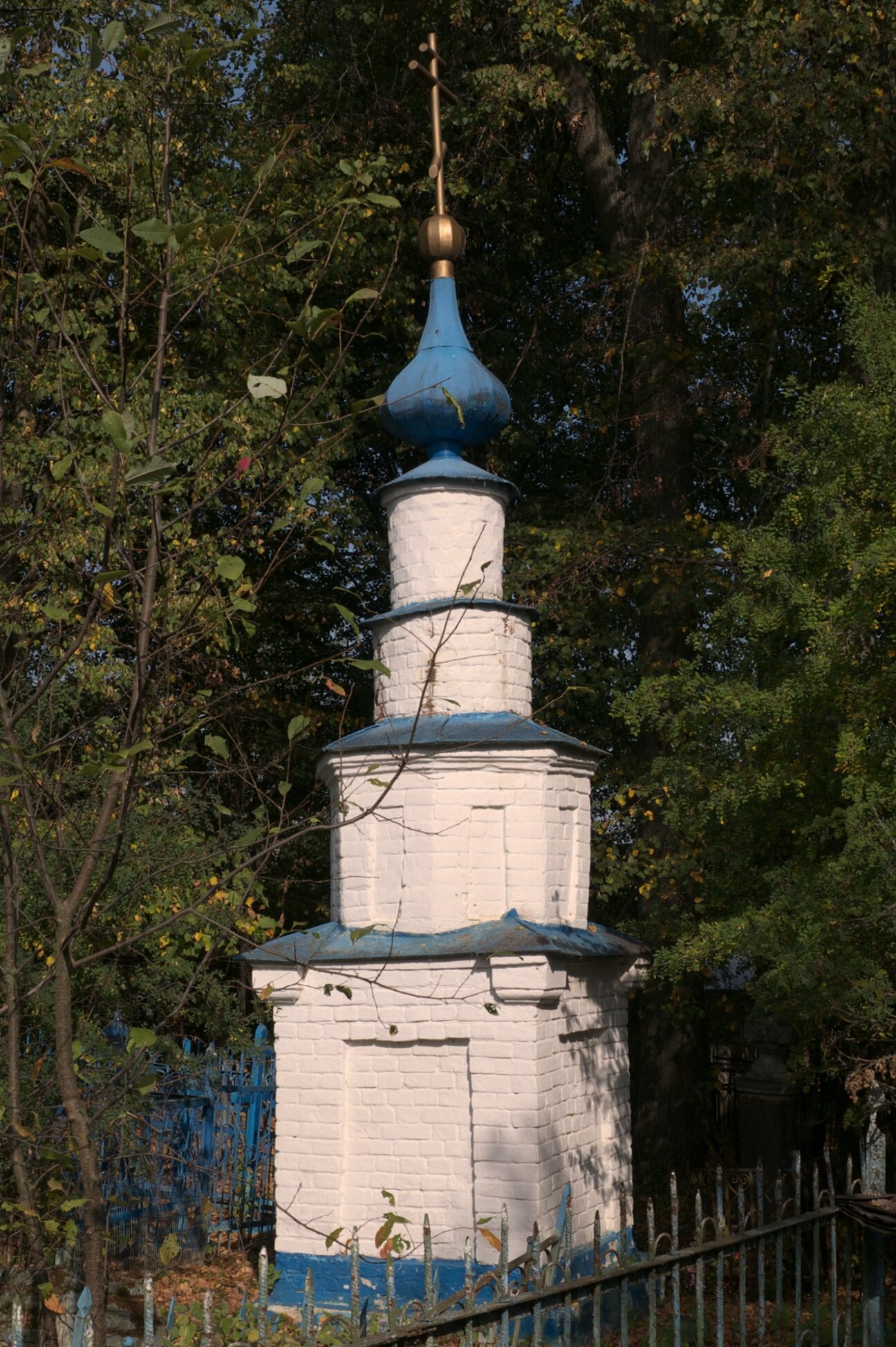 Часовня-памятник преподобного Сергия Радонежского в Лужниках