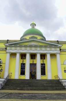 Троицкий собор Данилова монастыря в Москве