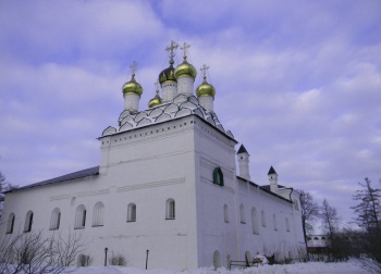 Иосифо-Волоцкий ставропигиальный монастырь зимой