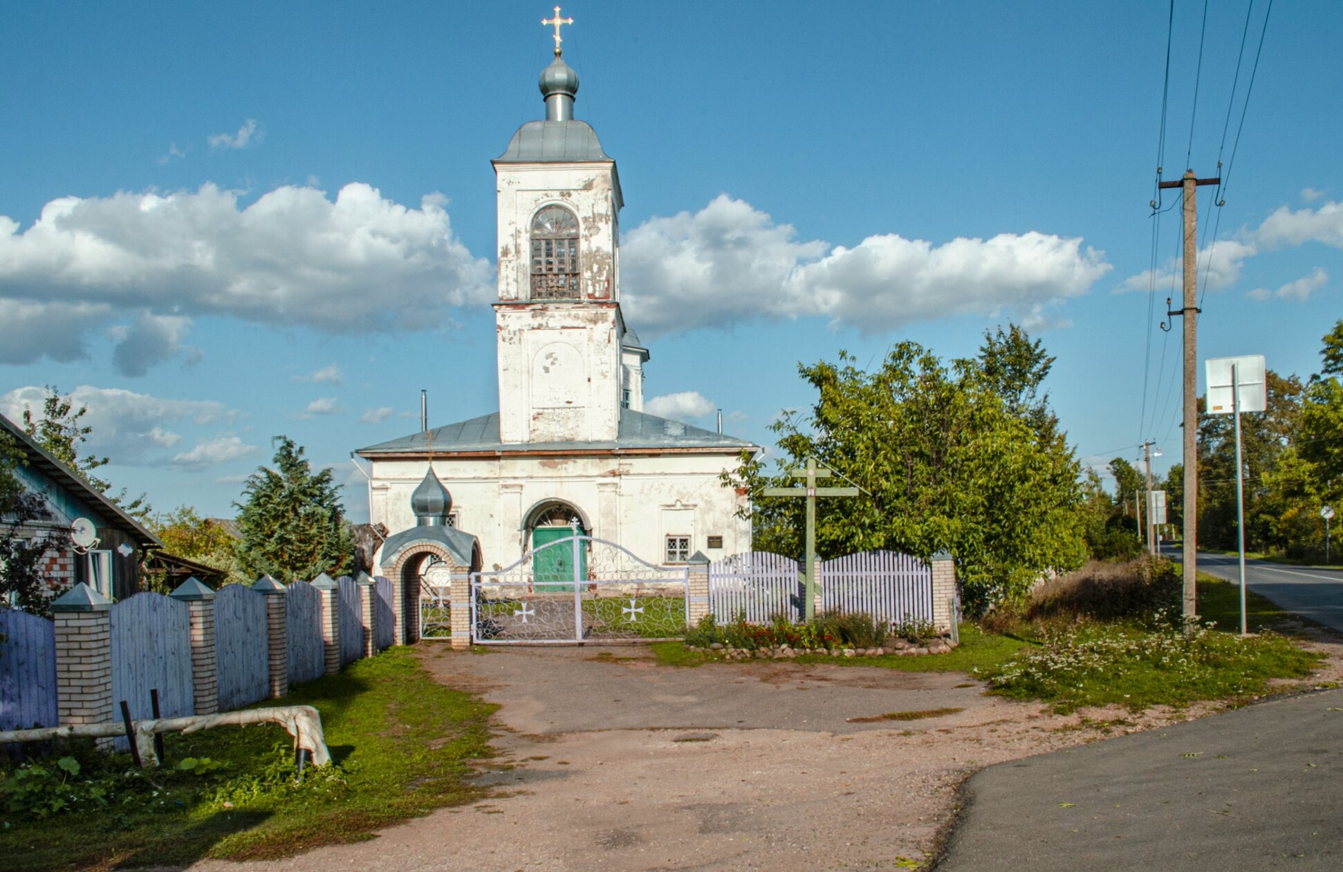 Церковь Троицы Живоначальной в Подгощах