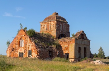 Казанская церковь в селе Осаново Тульской области