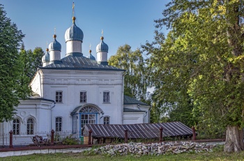 Покровская церковь в селе Падерино