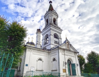 Церковь Белой Троицы в Твери