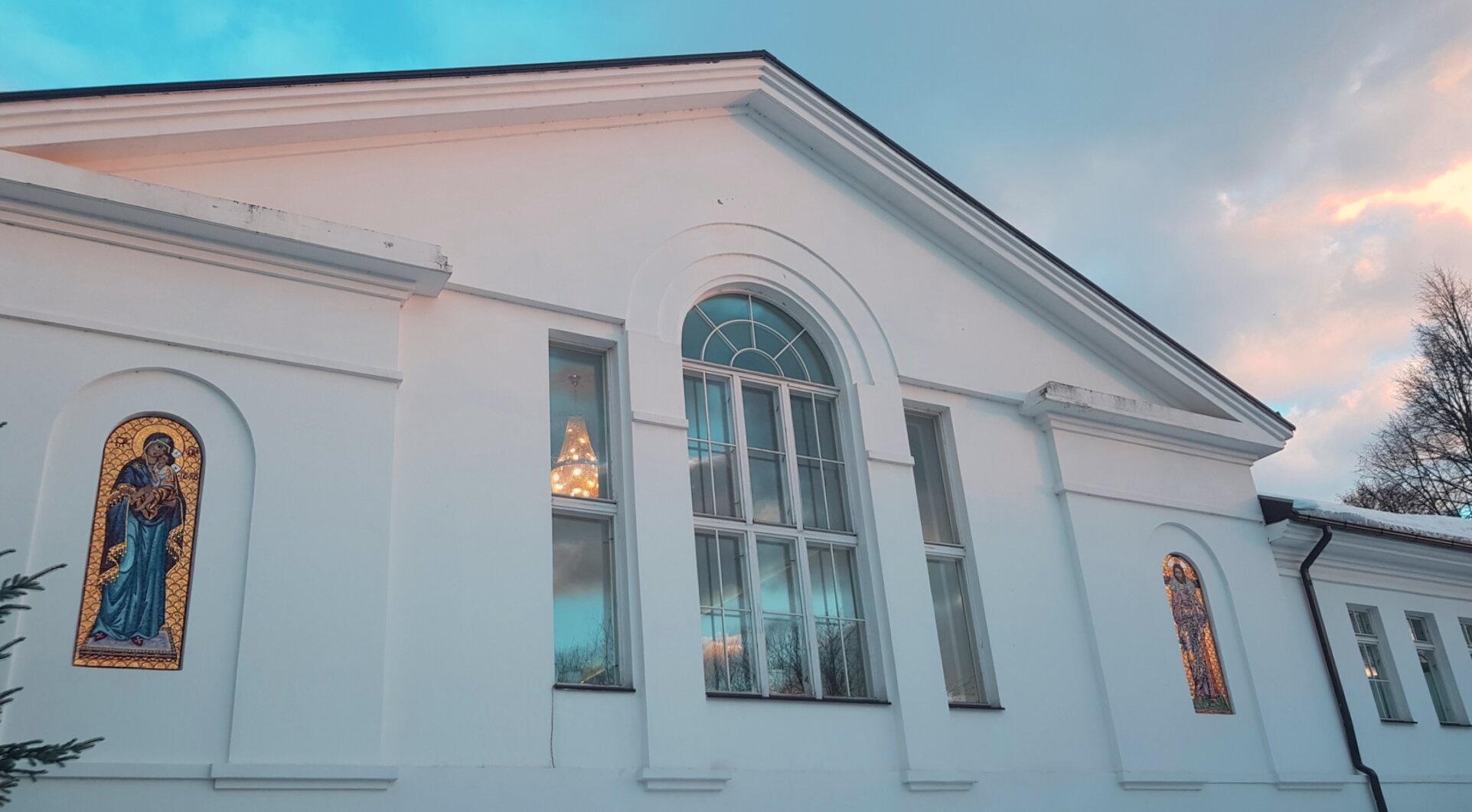 Церковь Корсунской иконы Божией Матери в Свято-Никольском Черноостровском монастыре