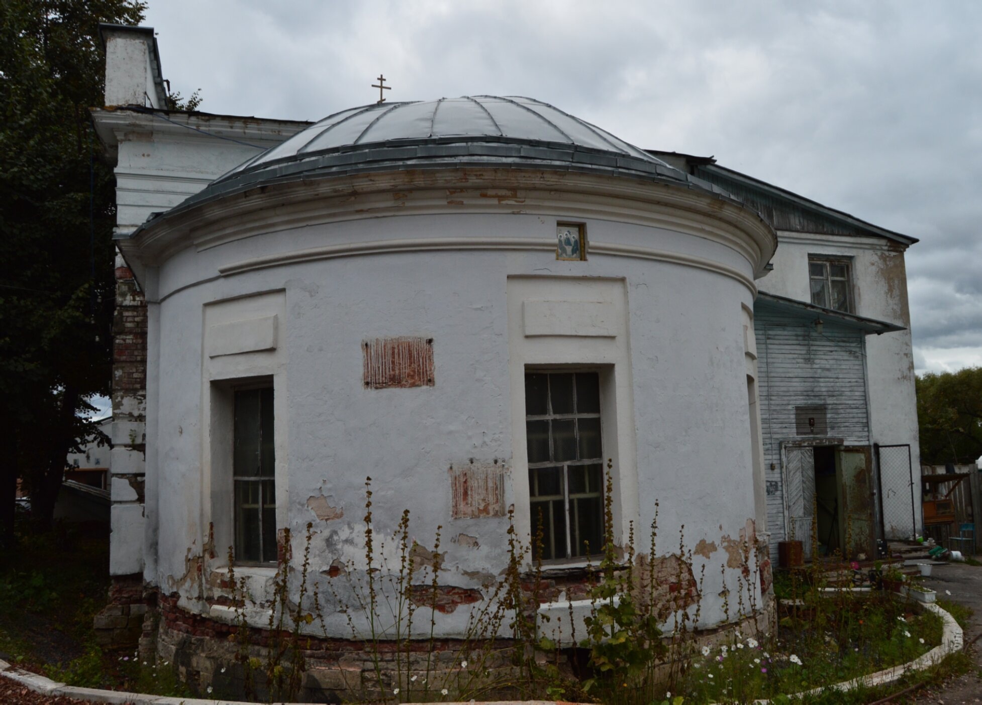 Храм великомученика Никиты в Никитском монастыре Каширы