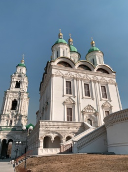 Успенский собор Астраханского кремля - архитектурная доминанта православной Астрахани