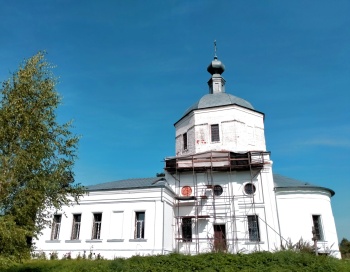 Церковь Рождества Христова в селе Хребтово