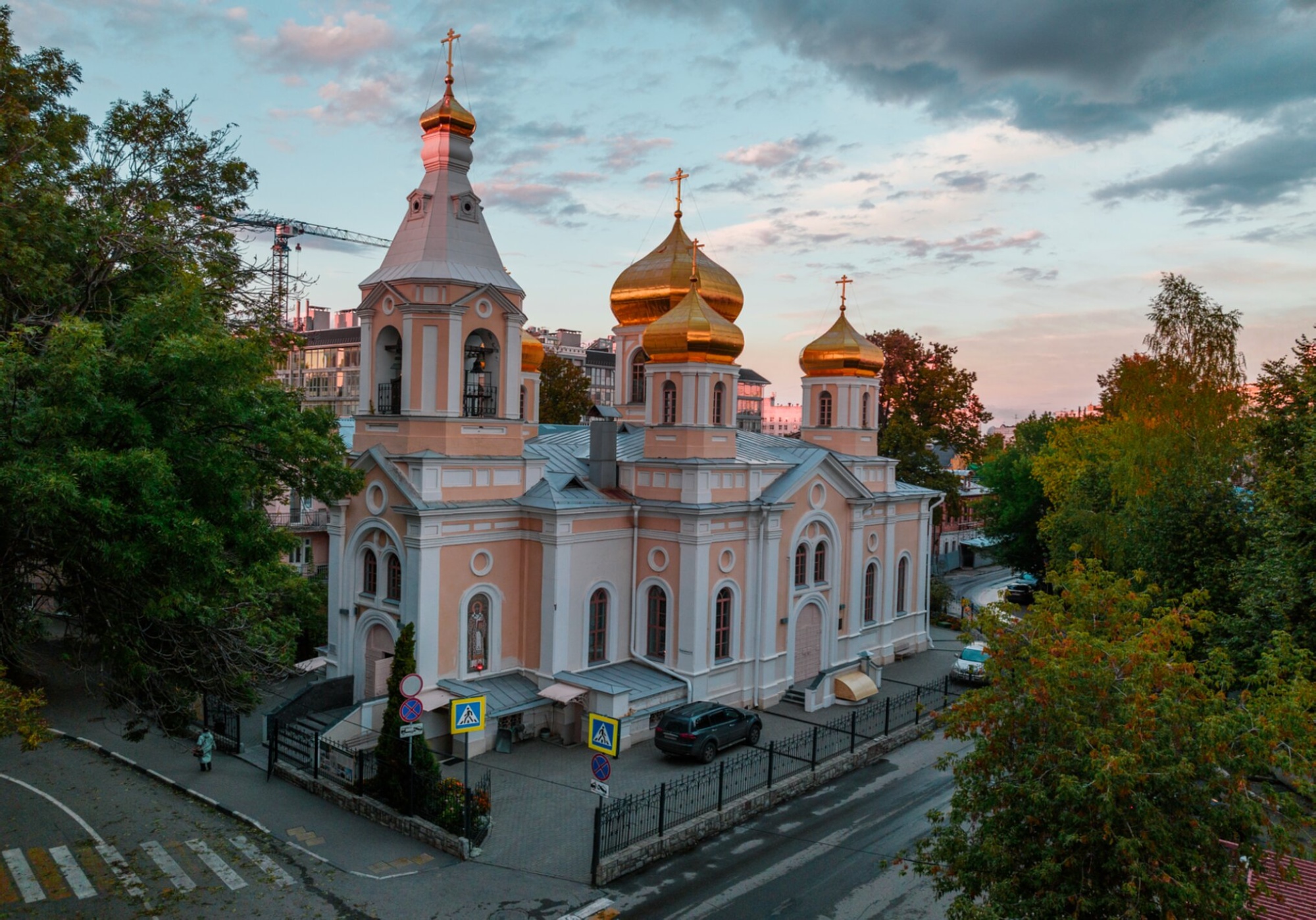 Храм в честь святителей Московских в Нижнем Новгороде