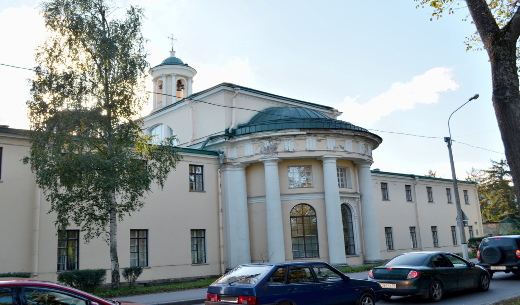 Церковь Святой Равноапостольной Марии Магдалины в Павловске