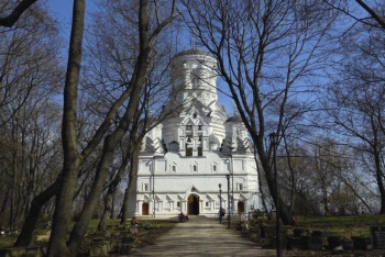 Храм Усекновения главы Иоанна Предтечи в Дьякове