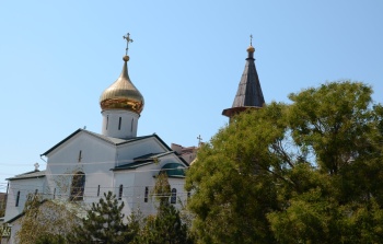 Храм преподобного Серафима Саровского в Анапе