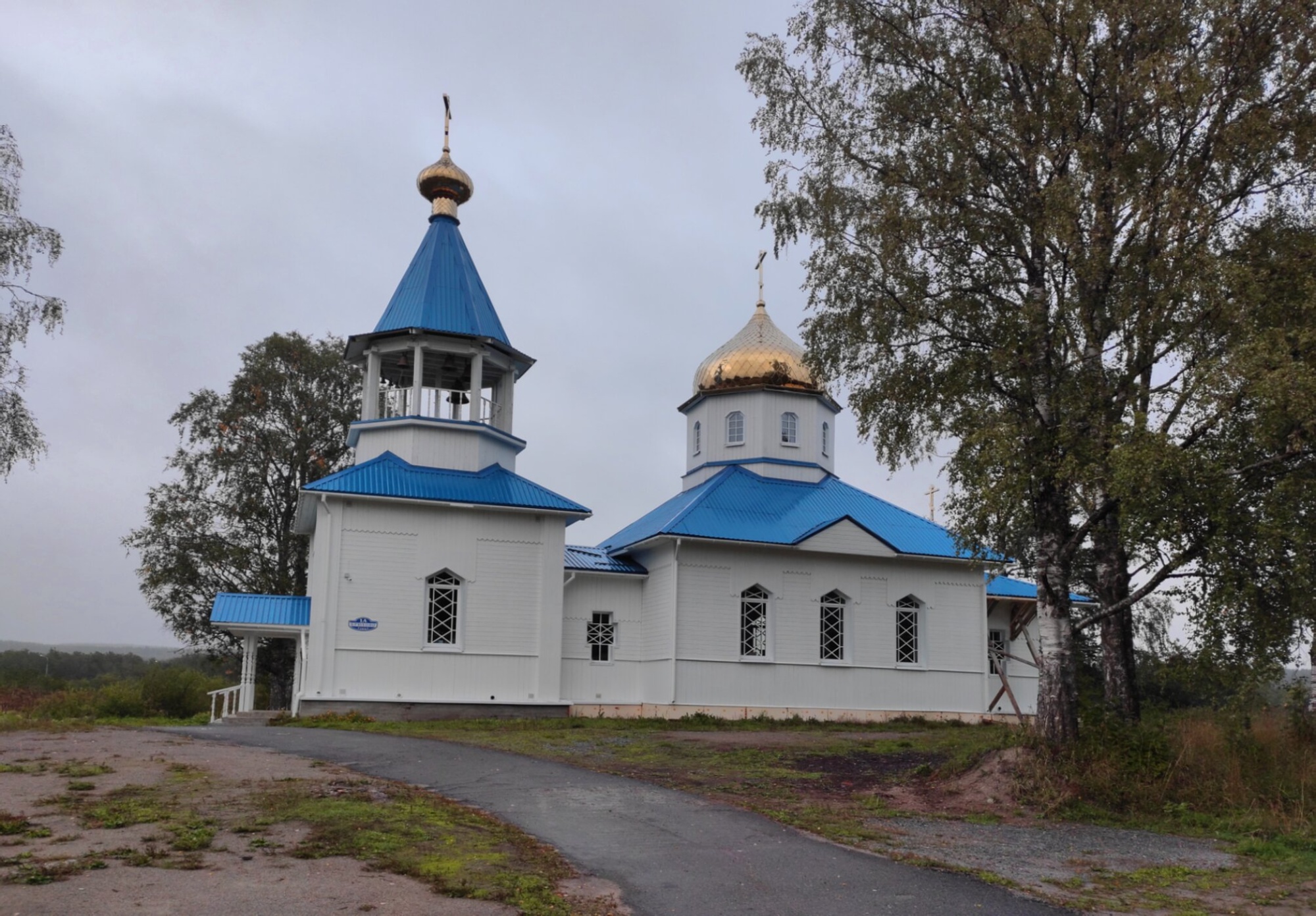 Церковь Рождества Пресвятой Богородицы в деревне Лумбуши