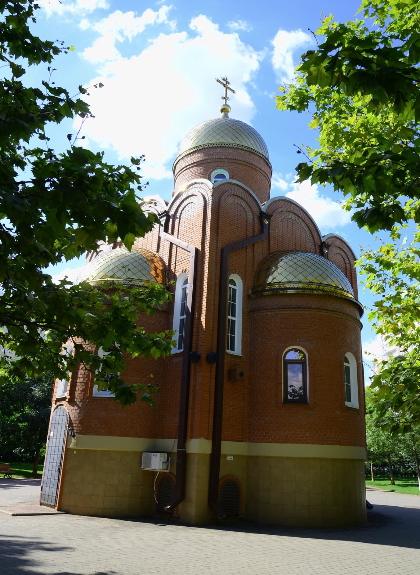 Храм святого великомученика Димитрия Солунского в Краснодаре