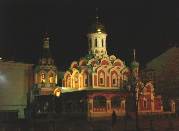 Казанский собор на Красной площади: ночное великолепие