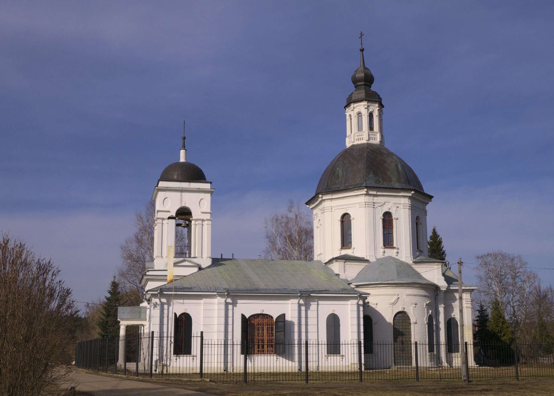 Храм иконы Божией Матери «Всех скорбящих Радость» в селе Куртино