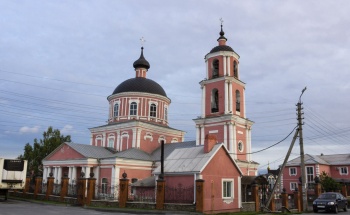 Крестовоздвиженский храм в Старом Осколе
