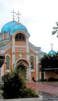 Свято-Успенский кафедральный собор в Махачкале