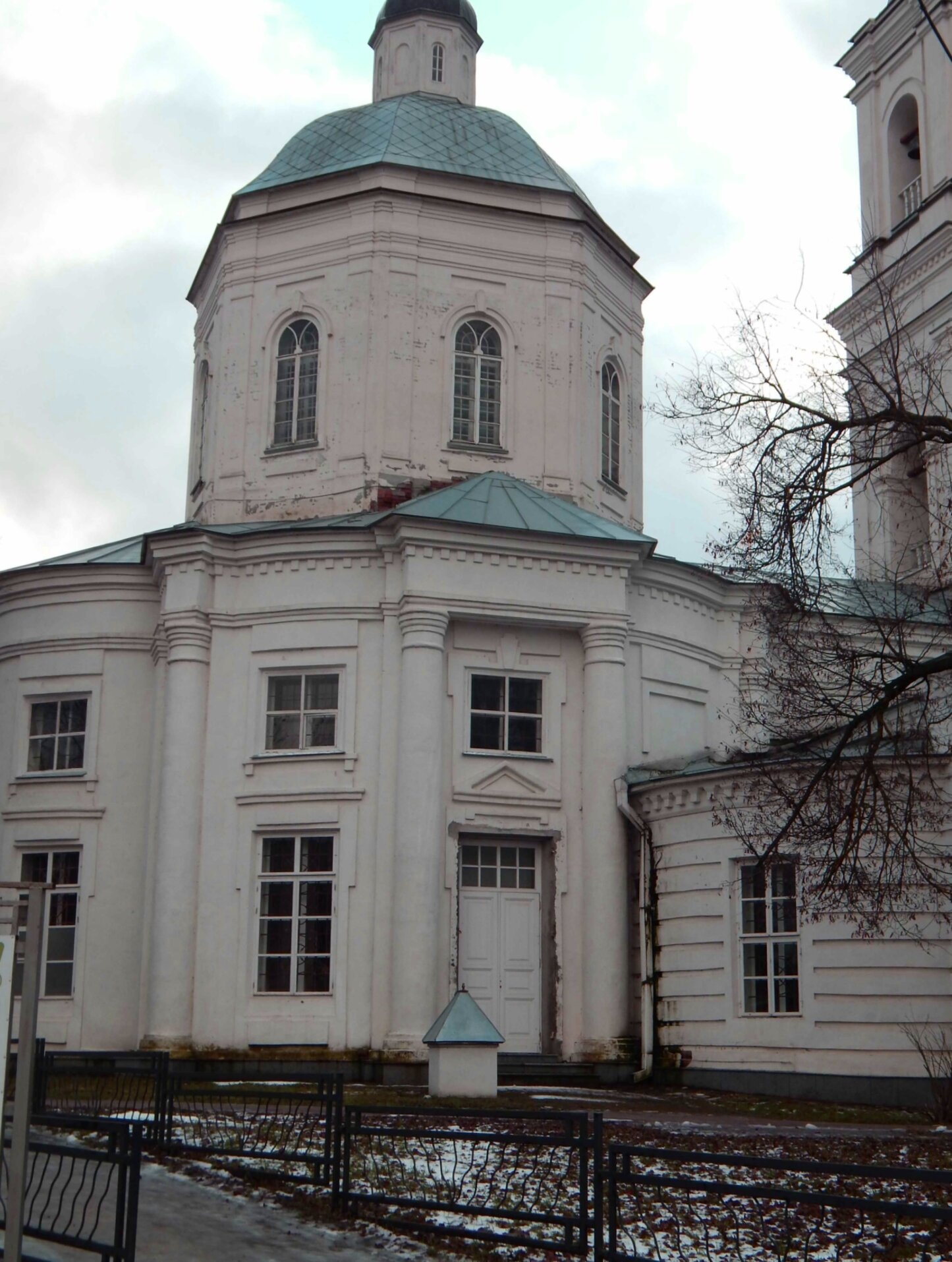 Собор Святых Апостолов Петра и Павла в Тарусе