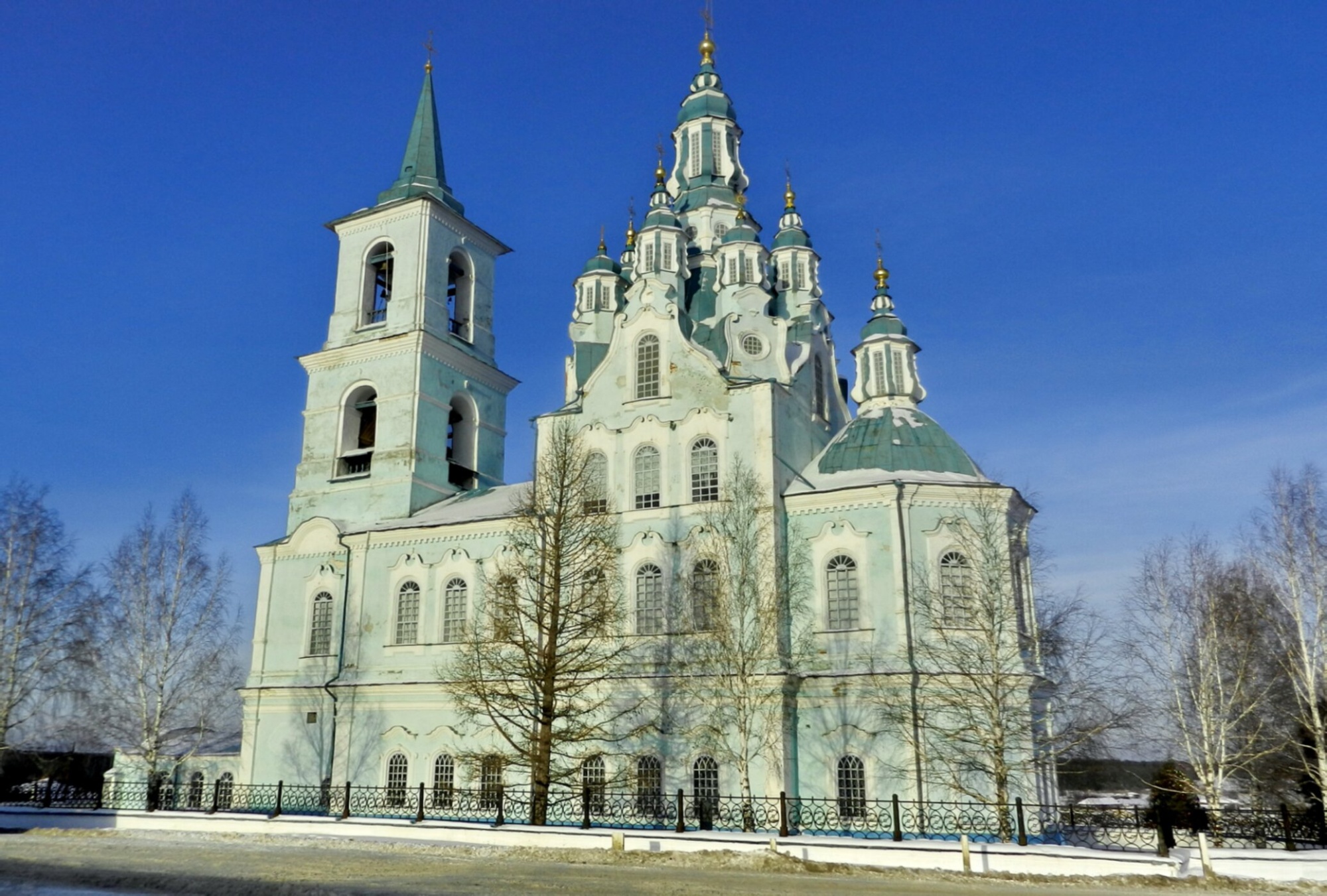 Спасо-Преображенский храм в селе Нижняя Синячиха