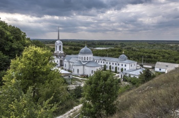 Успенский Дивногорский мужской монастырь