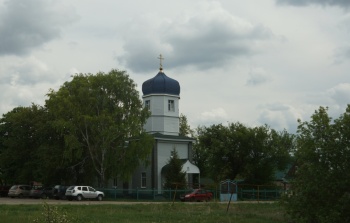 Храм во имя Архангела Михаила в деревне Владимировка