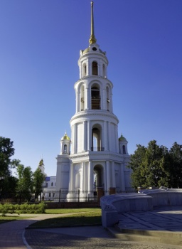 Воскресенский кафедральный собор в Шуе