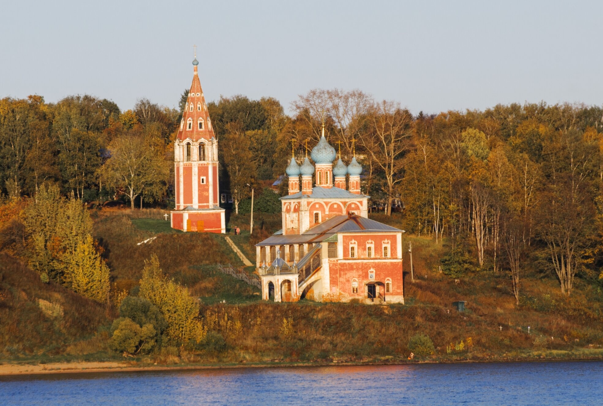 Храмовый комплекс Казанской и Преображенской церквей в Тутаеве