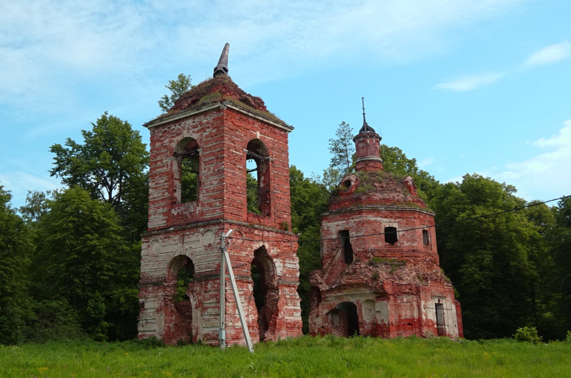 Церковь иконы Божией Матери «Всех скорбящих Радость» в селе Куртино