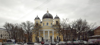 Спасо-Преображенский собор в Санкт-Петербурге: зимний вид