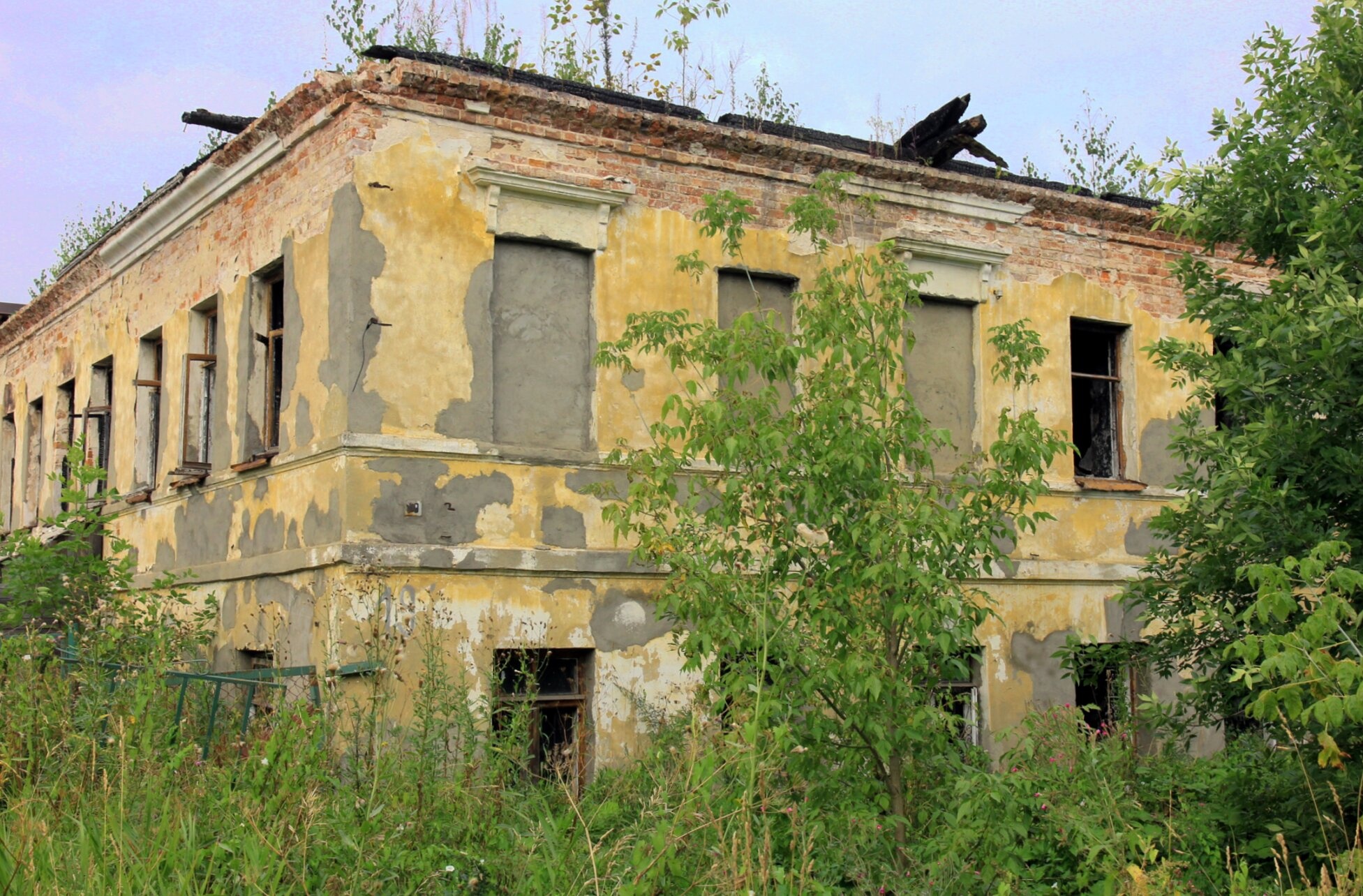 Церковь Святого Леонтия Ростовского Чудотворца «на Заровьи»