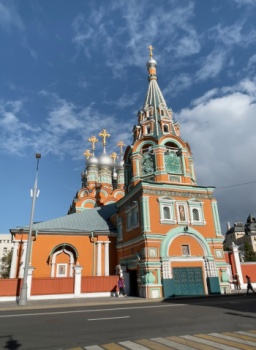 Храм Святителя Григория Неокессарийского на Большой Полянке