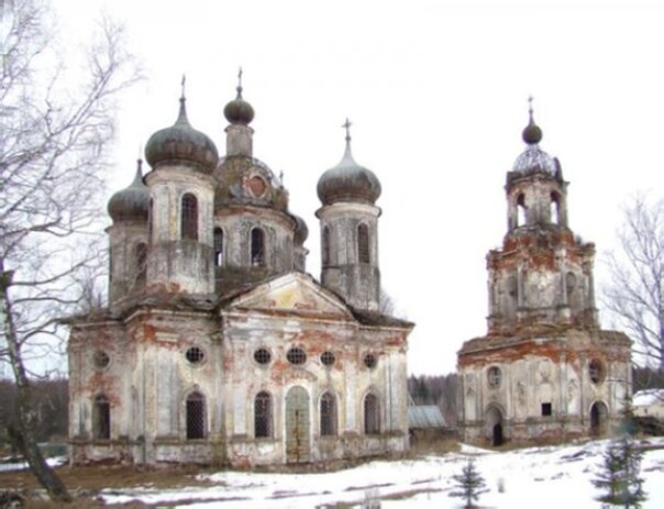 Церковь Преображения Господня в селе Спас-Косицы